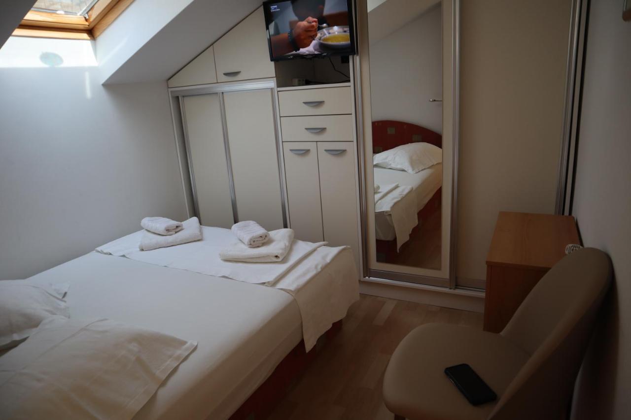 Apartments Iva Und Franka Omiš Εξωτερικό φωτογραφία