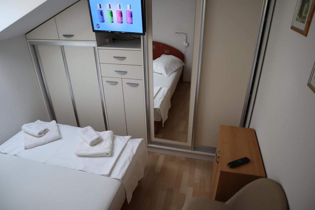Apartments Iva Und Franka Omiš Εξωτερικό φωτογραφία