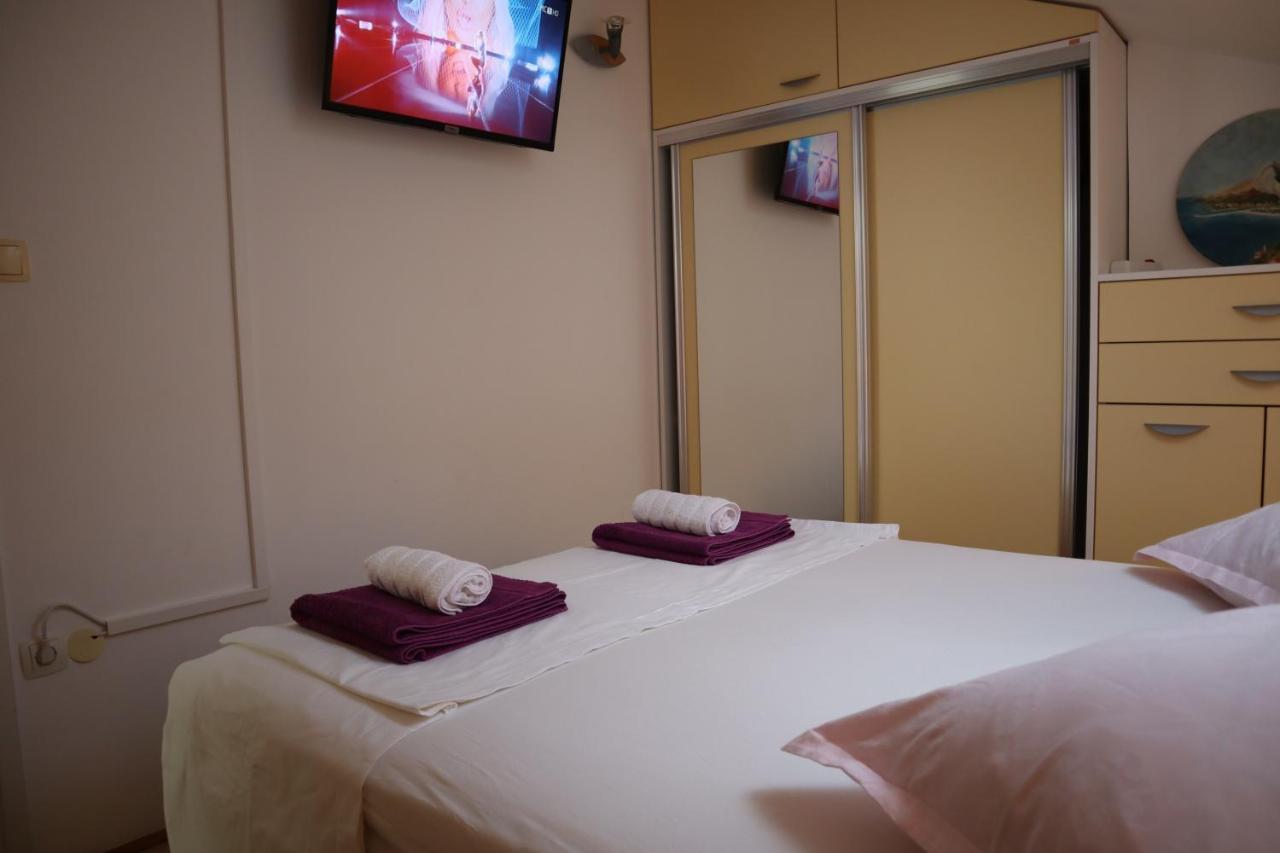 Apartments Iva Und Franka Omiš Εξωτερικό φωτογραφία