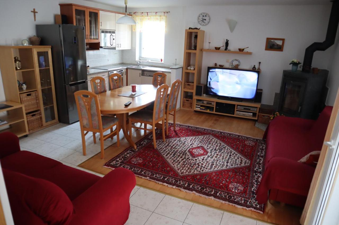 Apartments Iva Und Franka Omiš Εξωτερικό φωτογραφία